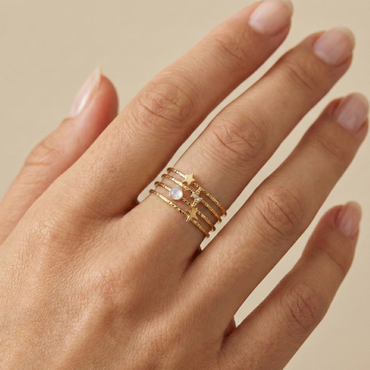 bague acier inoxydable doré manchette étoile filante nacre portée