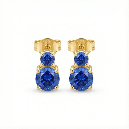Boucles d’oreilles clous en argent 925 doré serties de pierres bleues, bijou élégant et raffiné pour femme