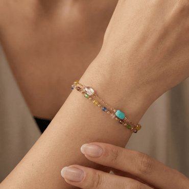 Bracelet doré multicolore à perles fines, chaîne ajustable et style bohème chic