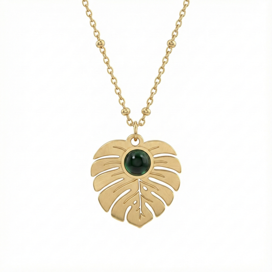 collier acier inoxydable argent feuille Monstera pierre verte vue large