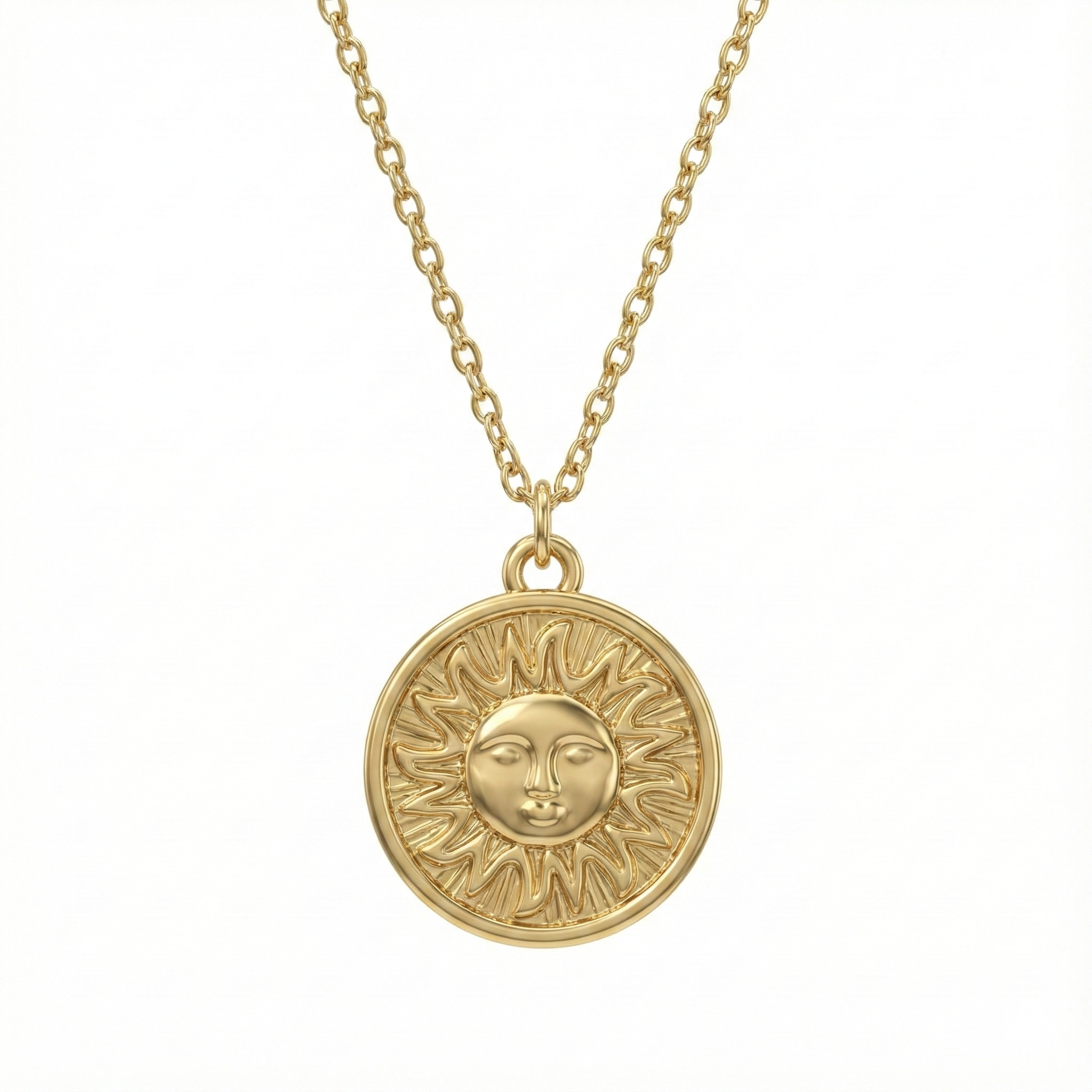 Collier médaille soleil doré avec gravure en relief