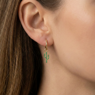 Créoles dorées or 18k avec pendentif cactus pavé de zircons verts