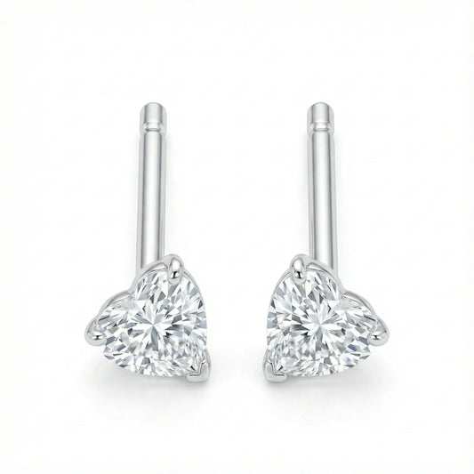 Petites puces d'oreilles en argent 925 forme cœur serties d'un zirconium brillant de 3mm