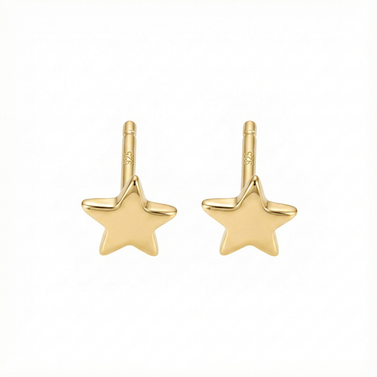Petites puces d'oreilles en forme d'étoile dorée (finition or jaune), style minimaliste et brillant