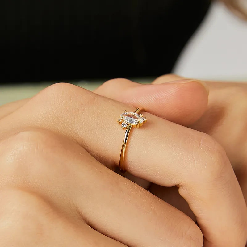 Bague Plaqué Or Pierre Marquise & Éclats