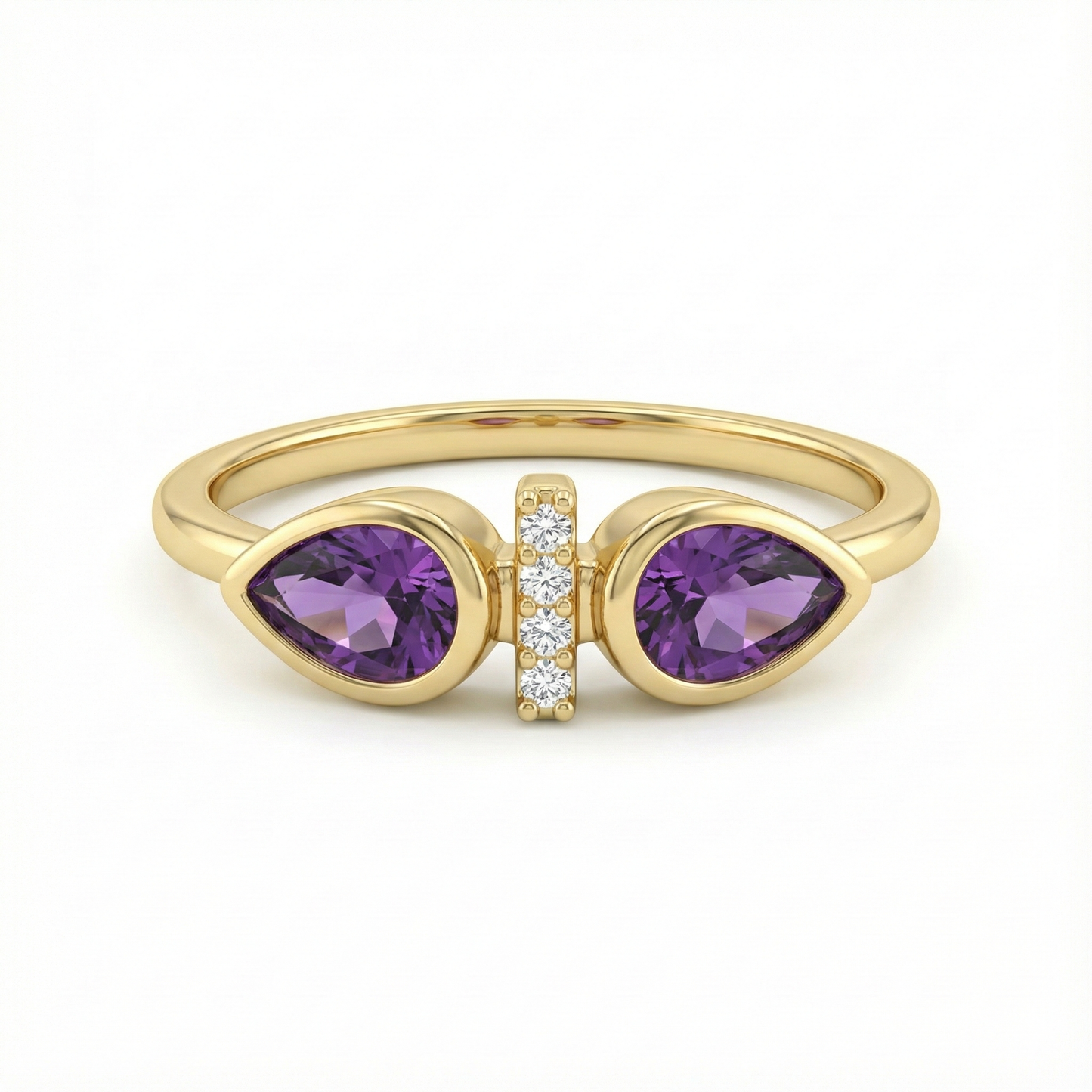 Bague dorée or 18k avec deux pierres violettes taille goutte et ligne de strass scintillants, design asymétrique élégant