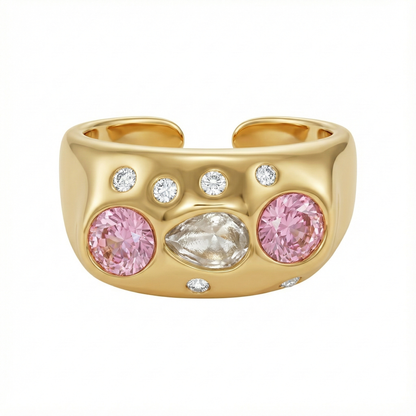 Bague large dorée sculpturale avec cristaux colorés