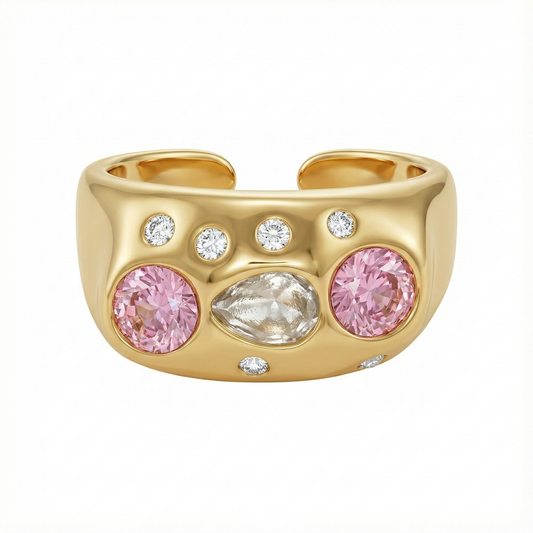 Bague large dorée sculpturale avec cristaux colorés