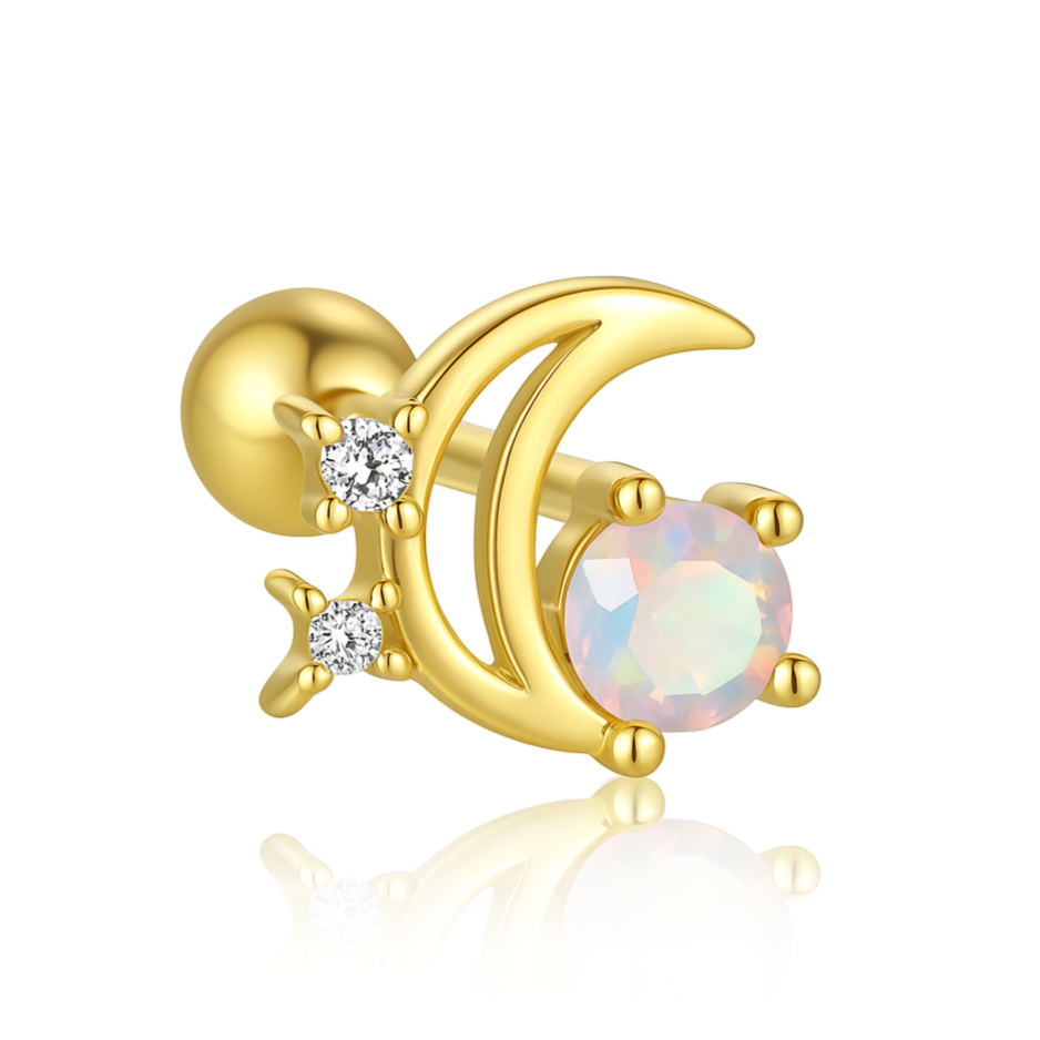 Ajoutez une touche de magie céleste à votre look avec cette boucle d’oreille unique en argent 925 doré à l’or fin, représentant un croissant de lune délicat, orné d’un zircon aux reflets d’aurore boréale. Son design fin et mystérieux évoque la beauté du ciel nocturne et la poésie des étoiles, apportant une note lumineuse et envoûtante à vos compositions d’oreilles. Parfaite pour celles et ceux qui aiment les bijoux symboliques et raffinés, cette pièce se porte seule ou en mix &amp; match pour un style moder
