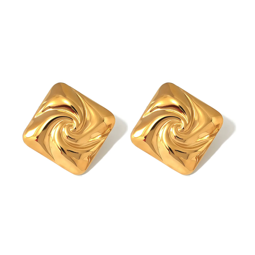 Paire de boucles d’oreilles dorées carrées en acier inoxydable, au design spiralé brillant et à l’effet miroir, parfaites pour un look chic et contemporain.