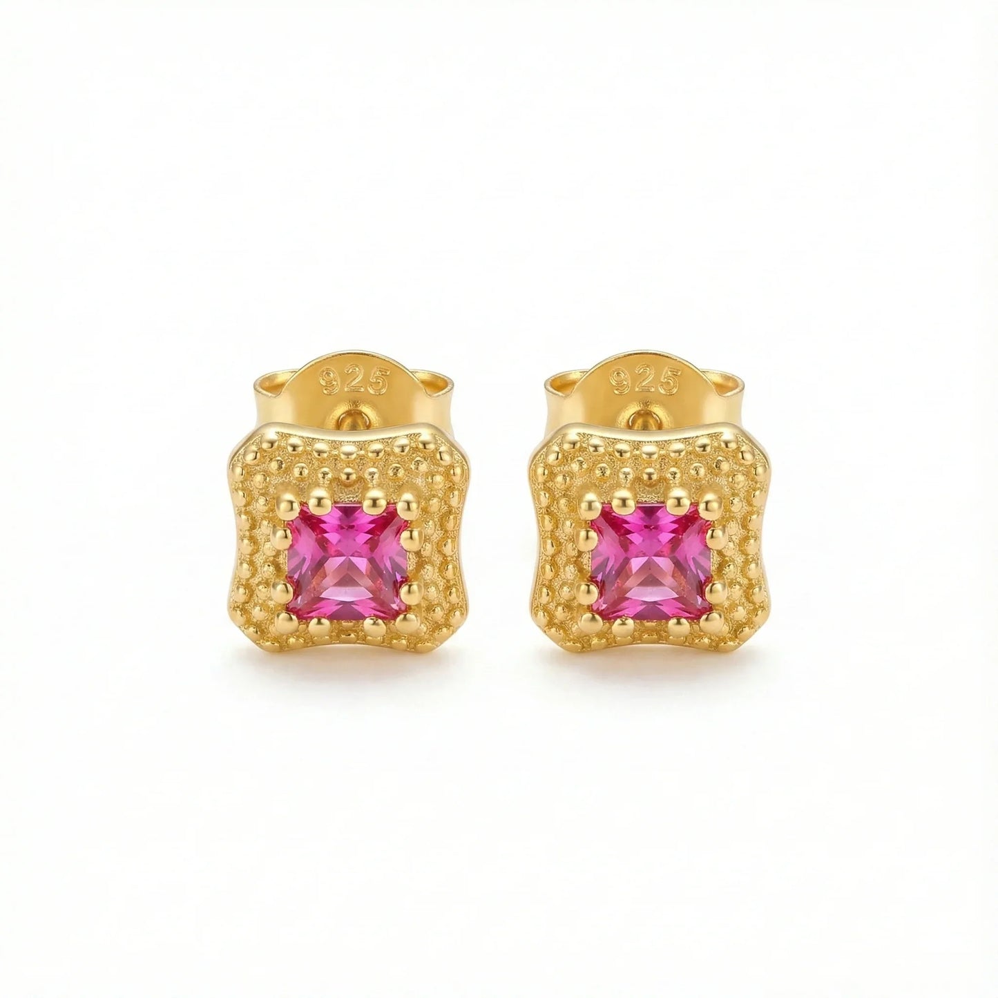 Boucles d’oreilles clous en argent 925 doré avec pierre rose carrée, bijou élégant et raffiné pour femme