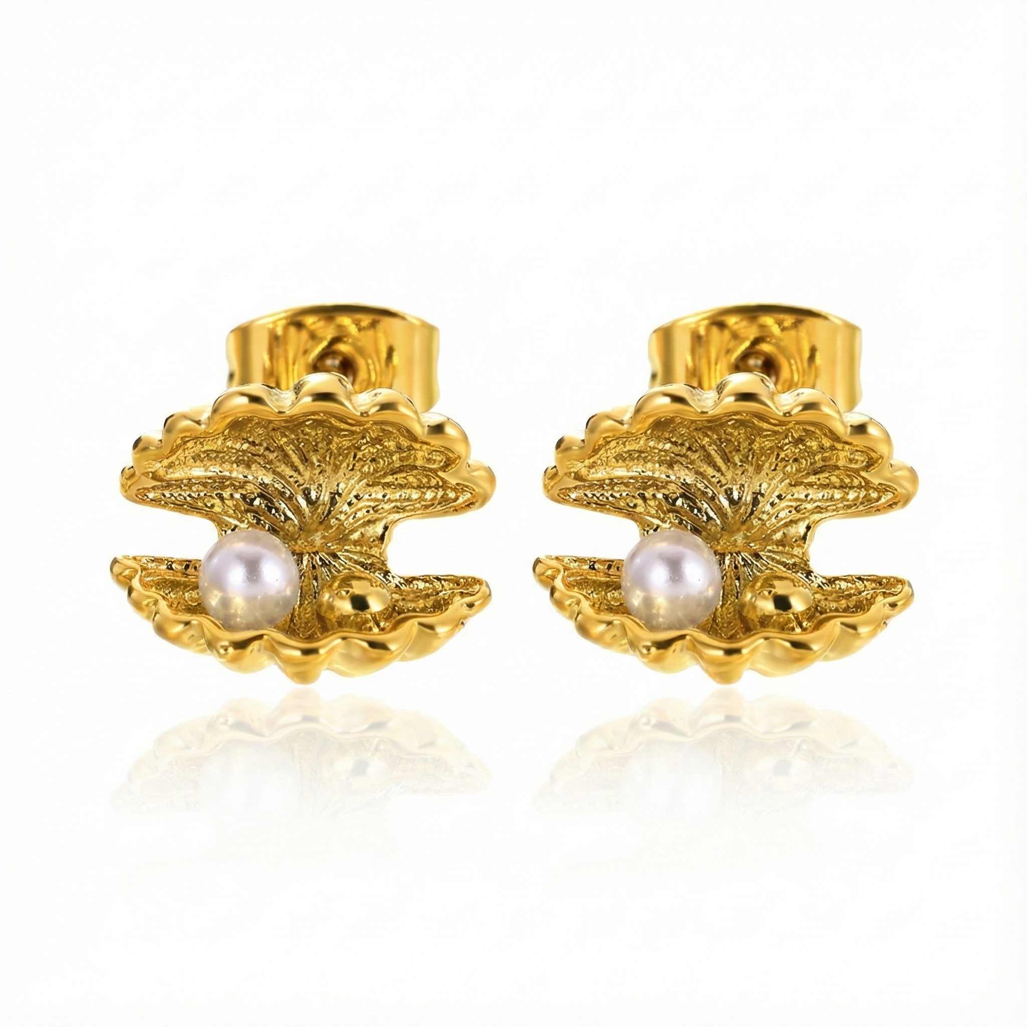 Boucles d’oreilles coquillage en acier inoxydable doré avec perle nacrée