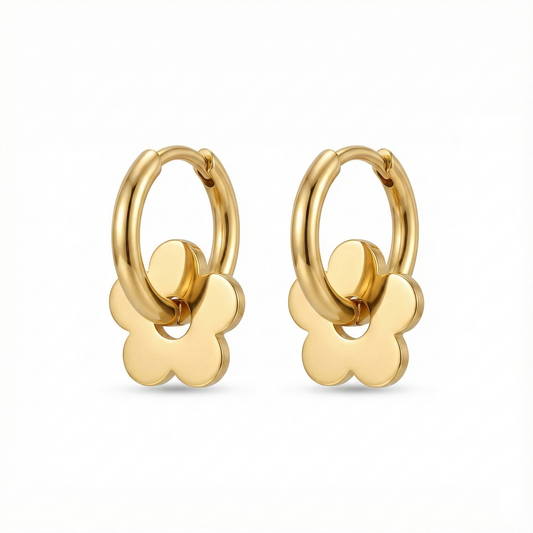 Boucles d'oreilles puces fleurs dorées en acier inoxydable, bijou waterproof et résistant qui ne noircit pas.