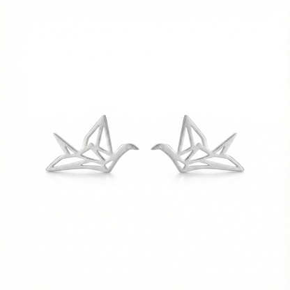 Boucles d'oreilles puces en forme de cygne style origami géométrique en argent 925, design moderne et original.