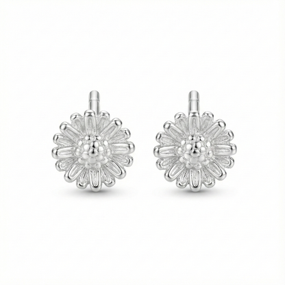 Boucles d'oreilles puces marguerites en argent pur 999 (argent fin), bijou floral hypoallergénique pour oreilles sensibles.