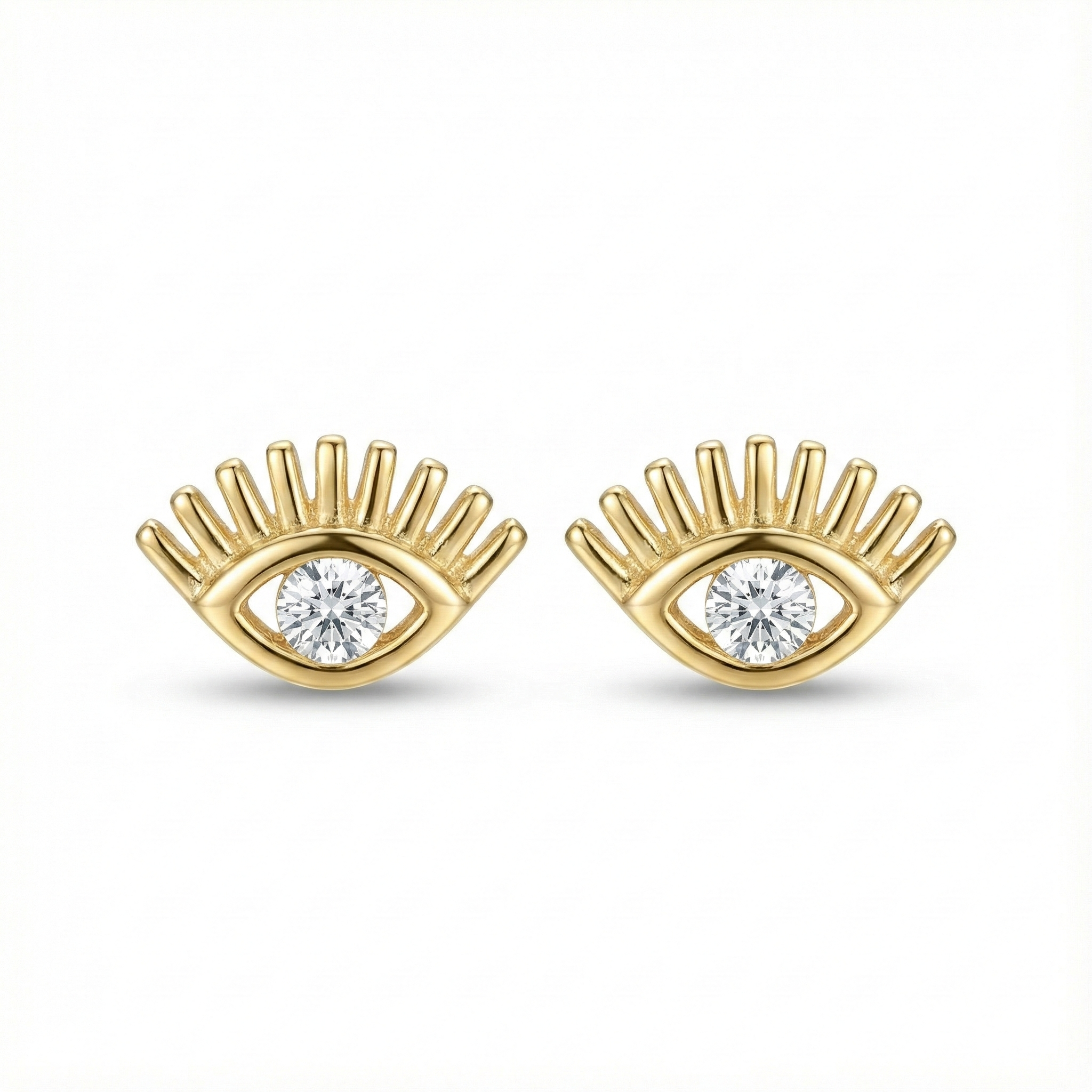 Boucles d'oreilles puces motif œil protecteur (mauvais œil) en argent 925 doré, serties d'un zircon central porte-bonheur.