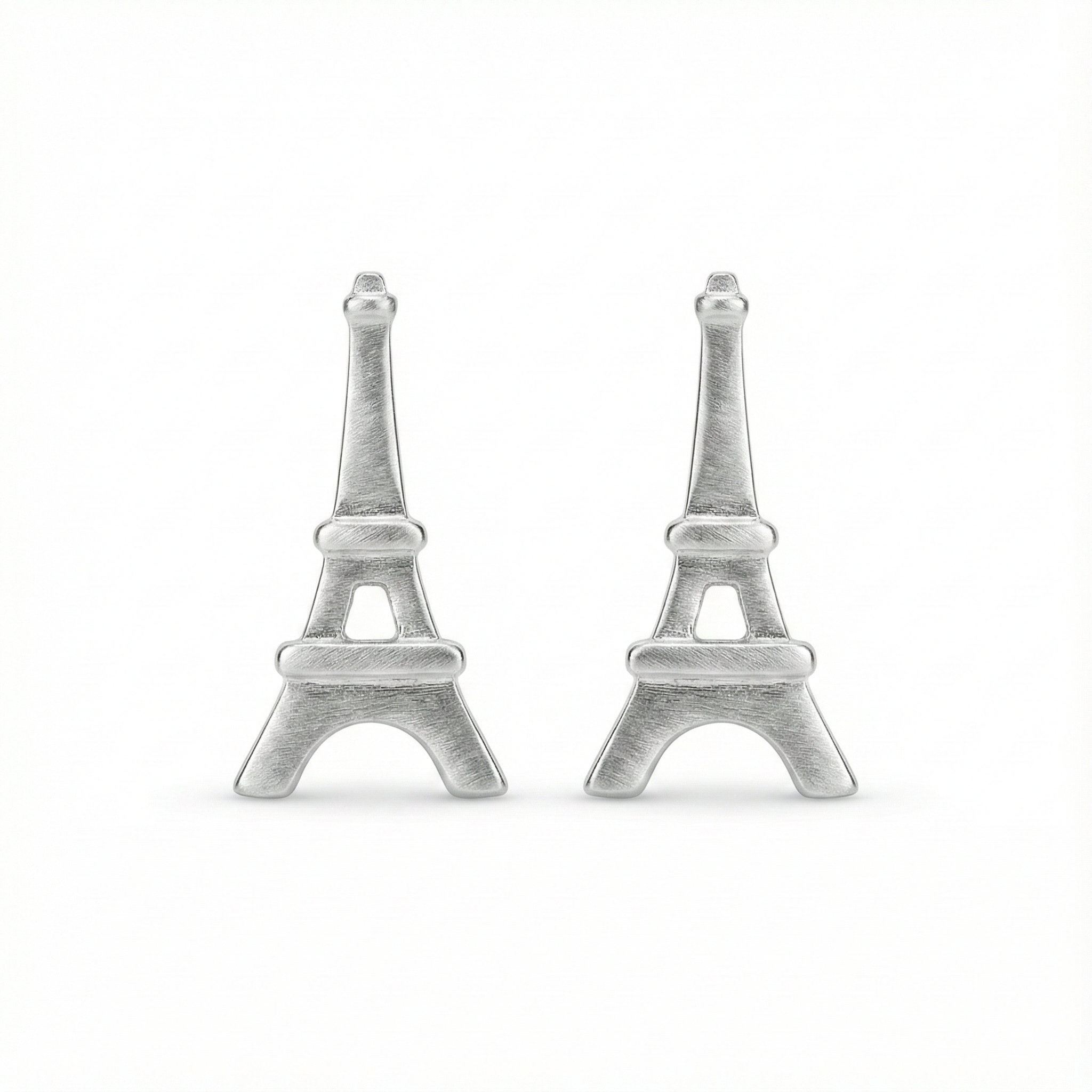 Boucles d'oreilles puces en forme de Tour Eiffel en argent 925, bijou souvenir de Paris élégant pour femme.