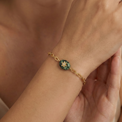 bracelet acier inoxydable doré pierre verte étoile vue large