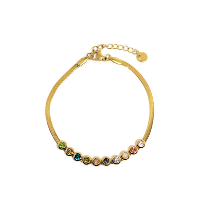 Bracelet femme doré en acier inoxydable plaqué or 18K, orné de 9 cristaux multicolores sertis sur une chaîne fluide. Bijou tendance, coloré et raffiné, hypoallergénique et résistant à l’eau, idéal pour un look lumineux et joyeux