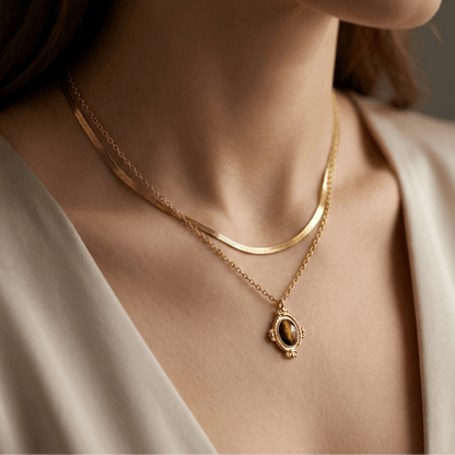 Collier doré double chaîne en acier inoxydable avec pendentif ovale en pierre naturelle
