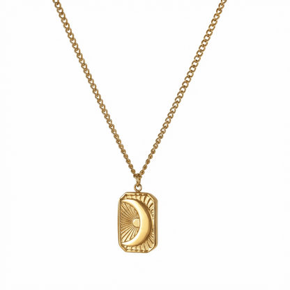 Collier doré en acier inoxydable avec pendentif lune gravée rectangulaire