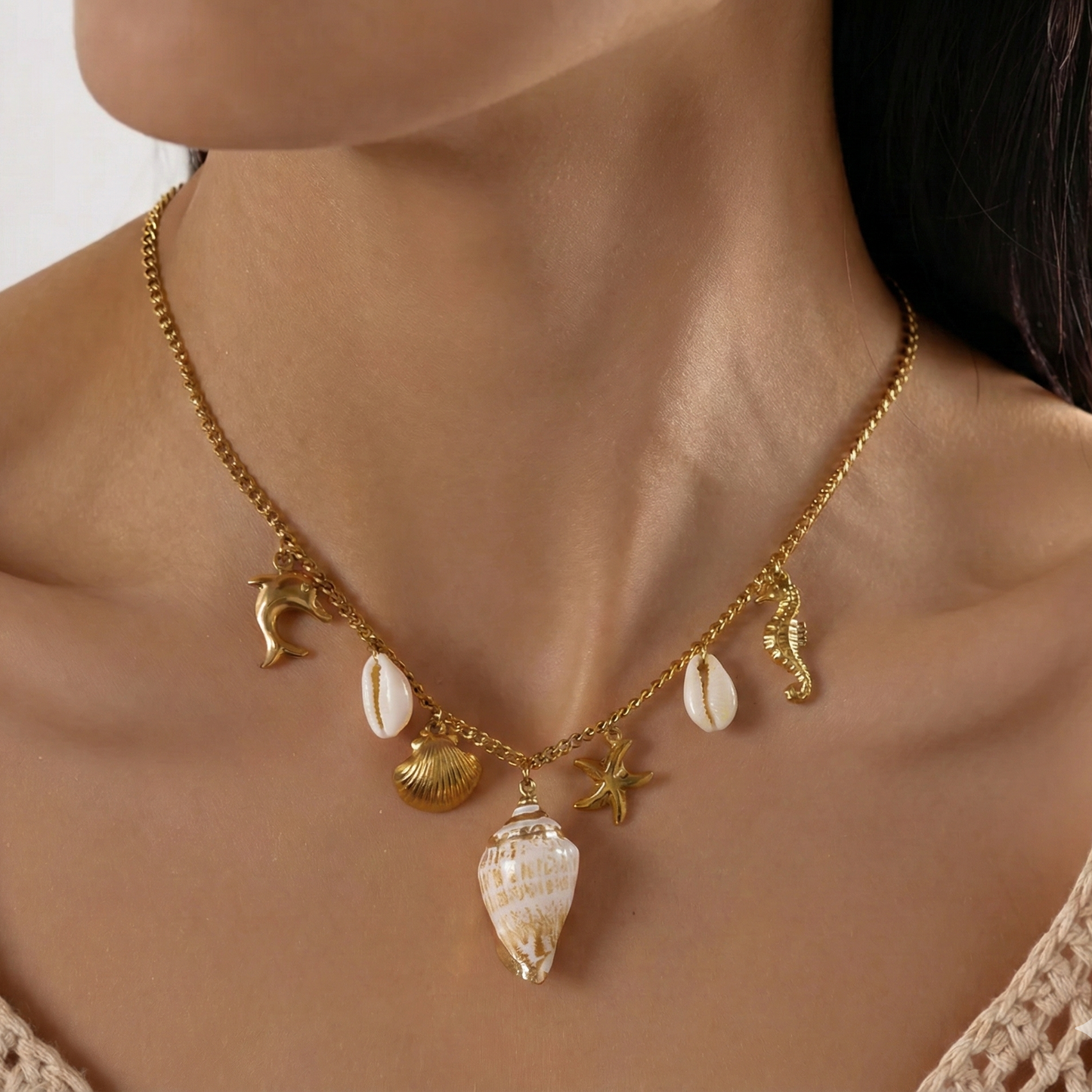 Collier charms marins avec coquillage en acier inoxydable doré