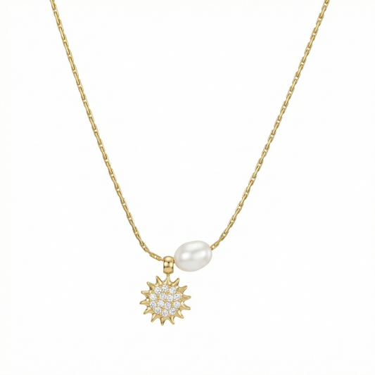 Collier doré en acier inoxydable avec perle blanche et pendentif soleil serti de zircons