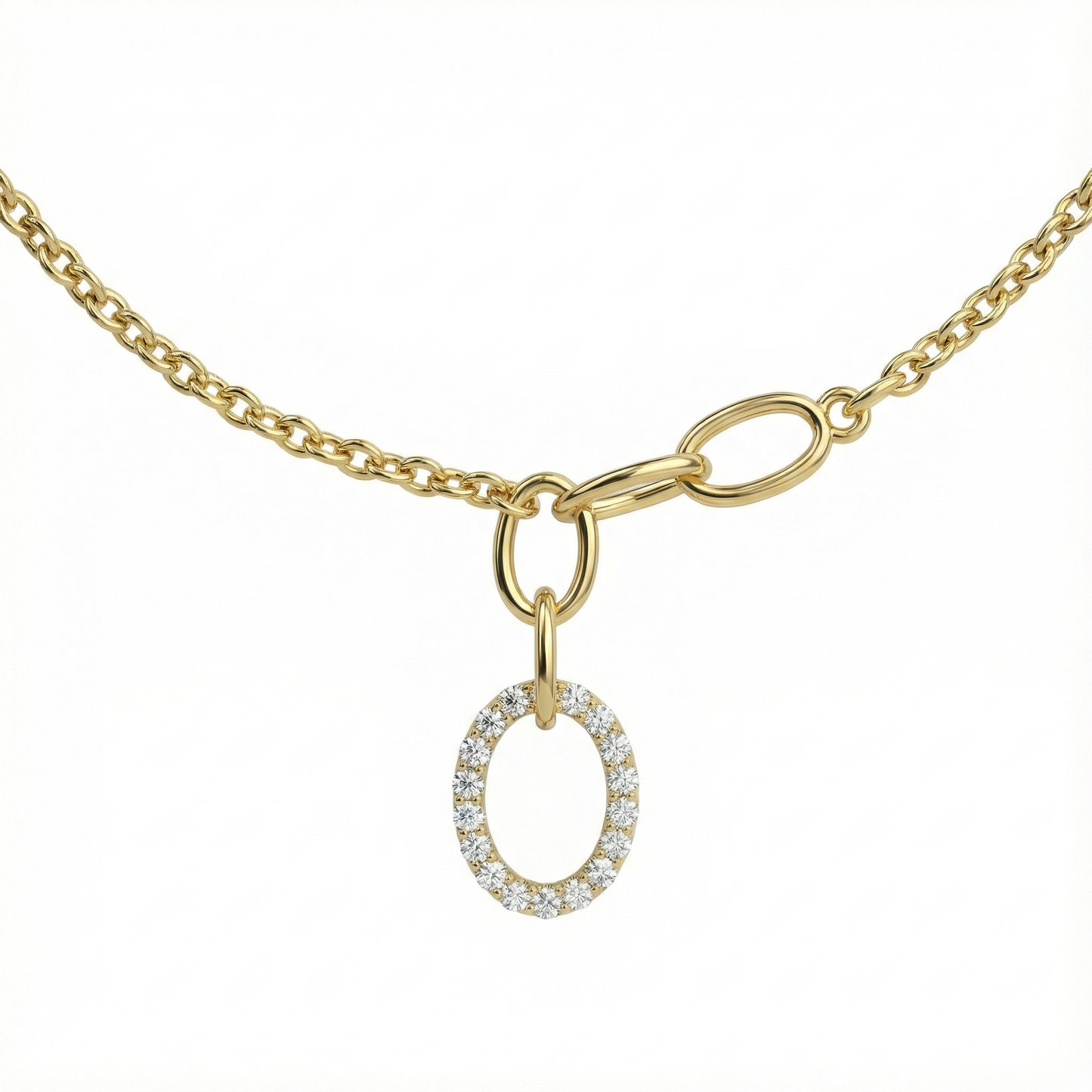 Collier doré or 18k avec maillons ovales et pendentif rond entièrement pavé de zircons scintillants, bijou géométrique chic et moderne