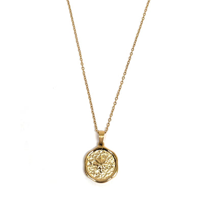 collier femme en acier inoxydable doré avec médaille gravée d’une étoile polaire 24 mm, chaîne réglable 45 +5 cm, bijou symbolique et intemporel à offrir 