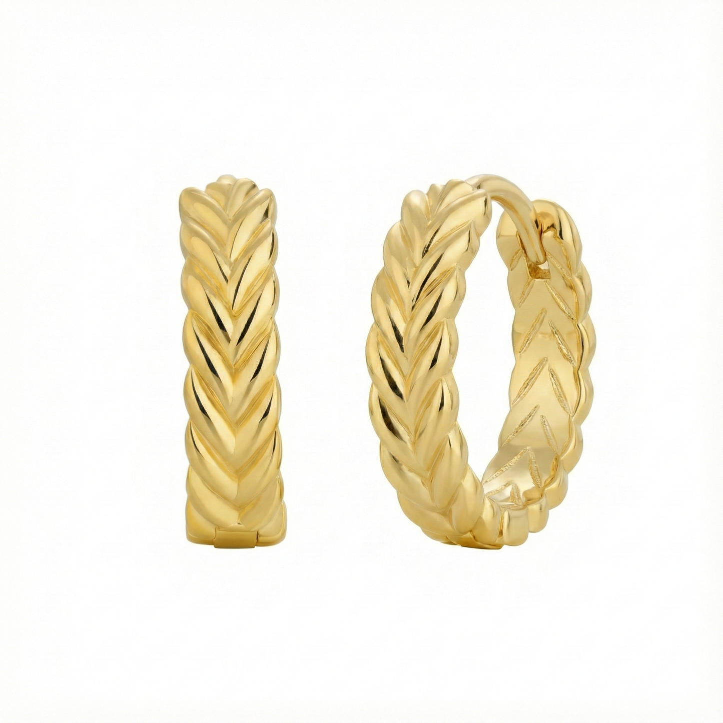 Créoles doré à l’or 18k motif tressé sculpté