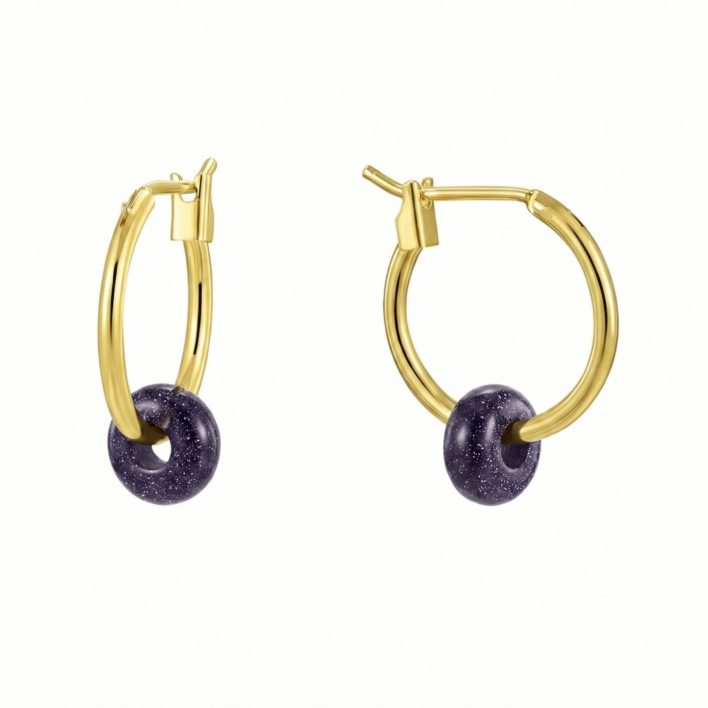 Créoles dorées 18K en laiton avec pendentif violet pailleté effet sable doré