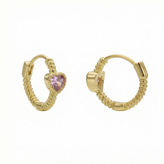 Créoles dorées or 18k texturées avec pierre cœur rose sertie