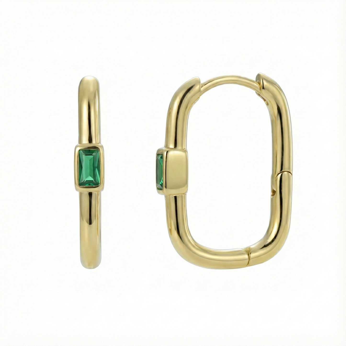 Créoles rectangulaires dorées or 18k avec zircon vert taille baguette, design géométrique contemporain