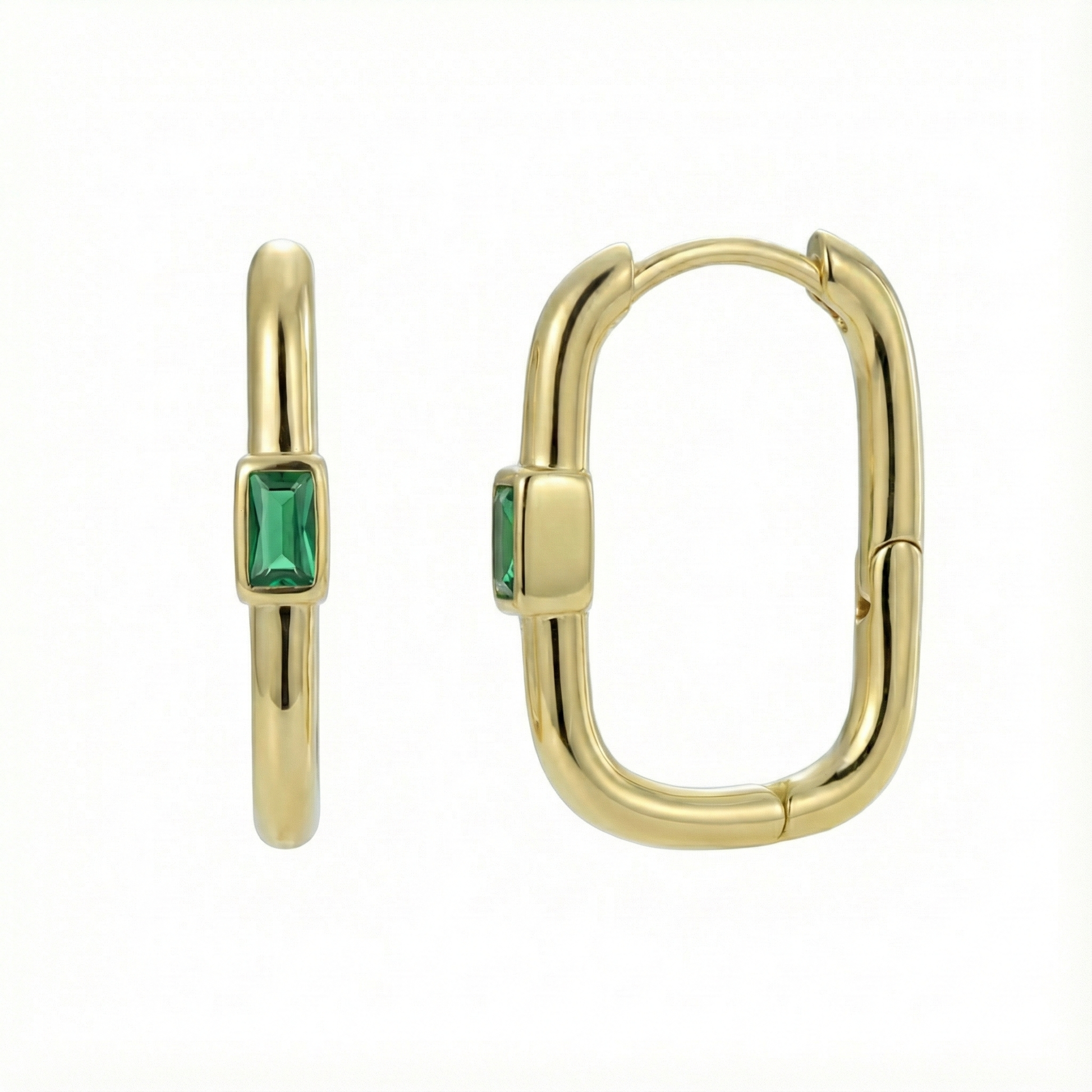 Créoles rectangulaires dorées or 18k avec zircon vert taille baguette, design géométrique contemporain