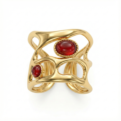 Détail pierre d’agate rouge sur bague acier inoxydable doré
