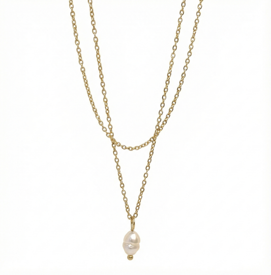 Détail des deux chaînes superposées et perle nacrée