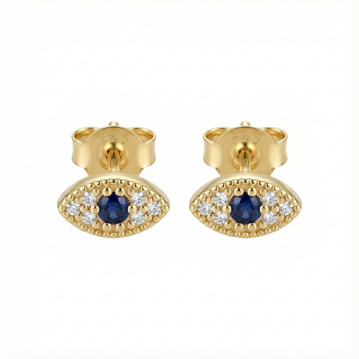 Détail œil saphir sur monture argent 925 doré or 18k