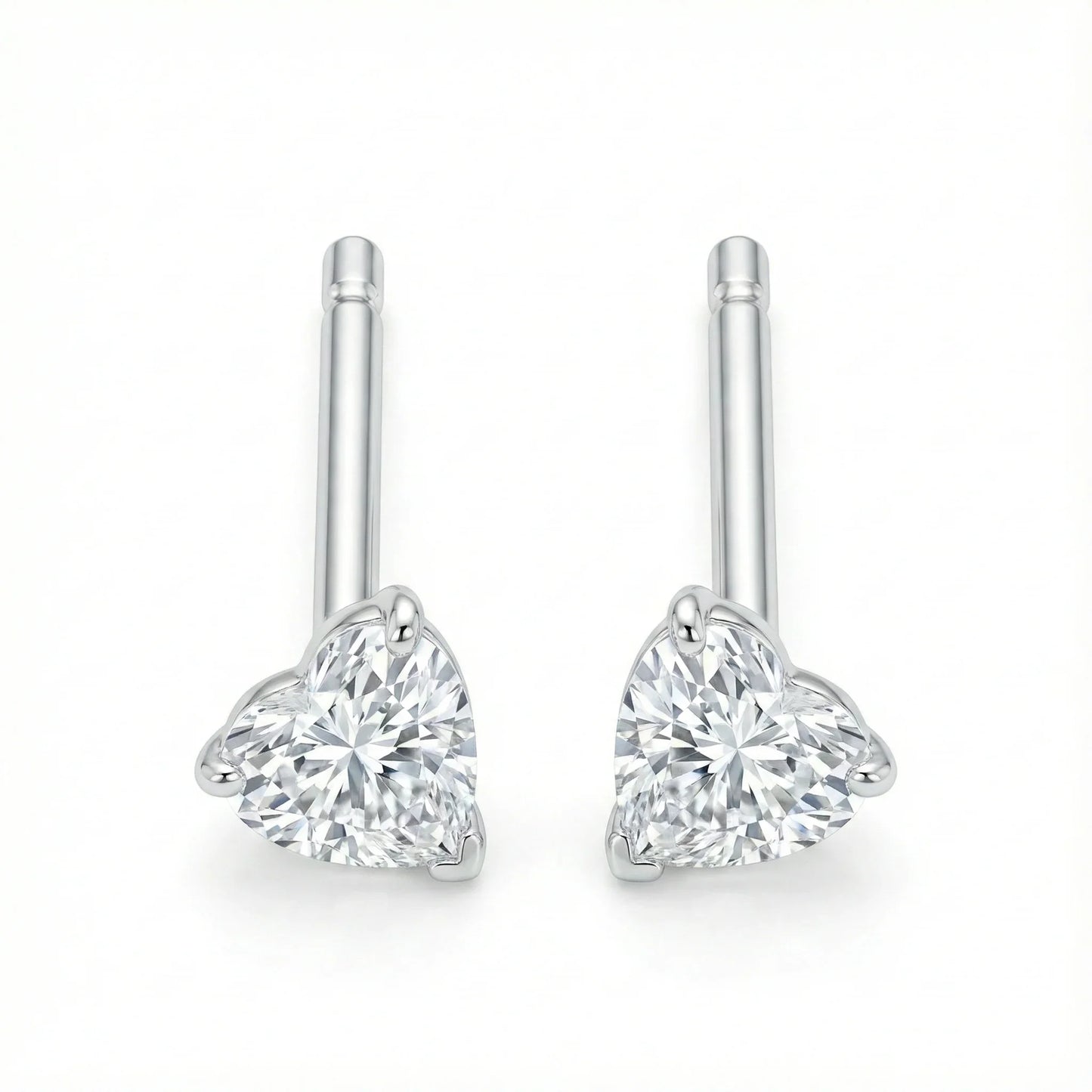 Petites puces d'oreilles en argent 925 forme cœur serties d'un zirconium brillant de 3mm