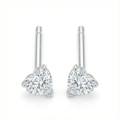 Petites puces d'oreilles en argent 925 forme cœur serties d'un zirconium brillant de 3mm